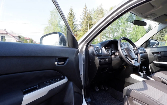 Suzuki Vitara cena 48900 przebieg: 237376, rok produkcji 2015 z Inowrocław małe 781